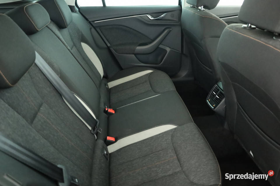 Skoda Kamiq 10 TSI benzyna