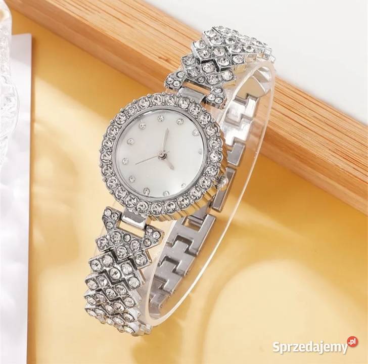 Komplet biżuterii damskiej zegarek naszyjnik Kędzierzyn-Koźle sprzedam