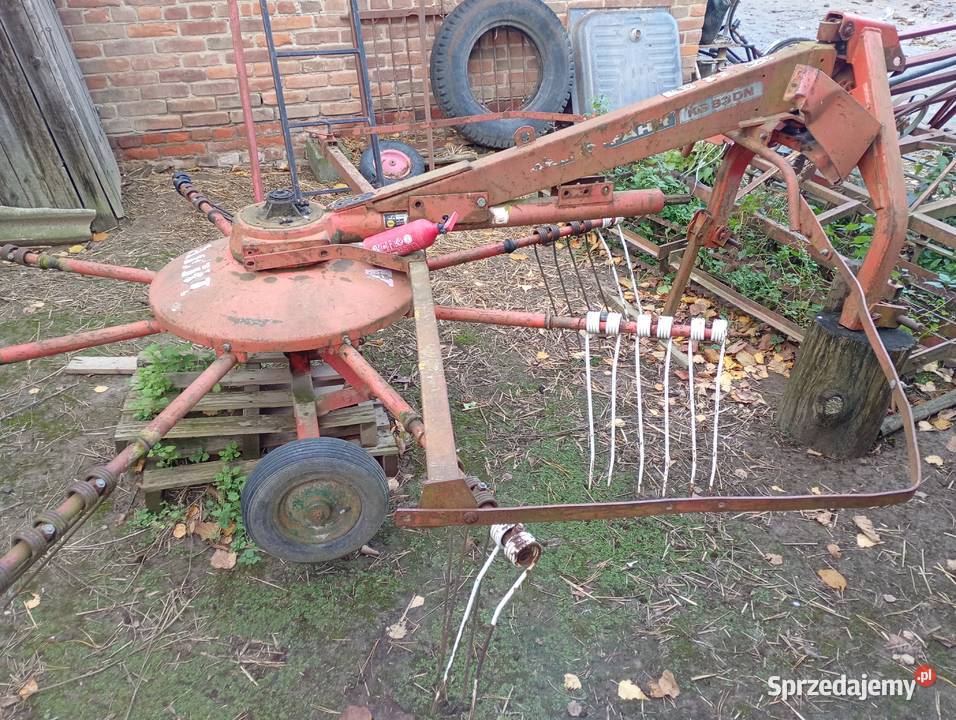 Zgrabiarka Dzierzkowice-Podwody