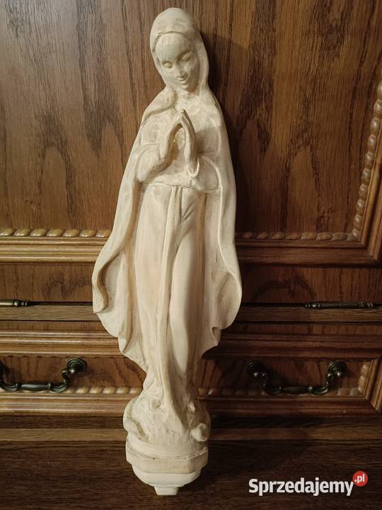 Rzeźba Matka Boska Lipno
