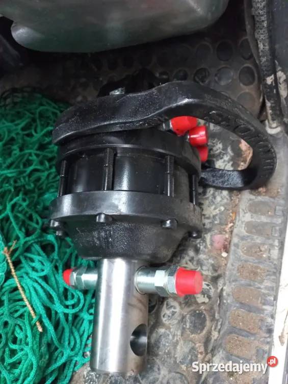 Sprzedam HDS z przyczepa 25000 Przyczepy rolnicze Dybawka