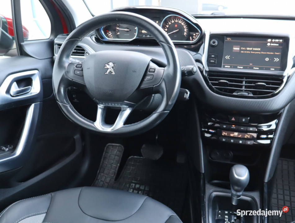 Peugeot 2008 12 PureTech nawigacja Piaseczno