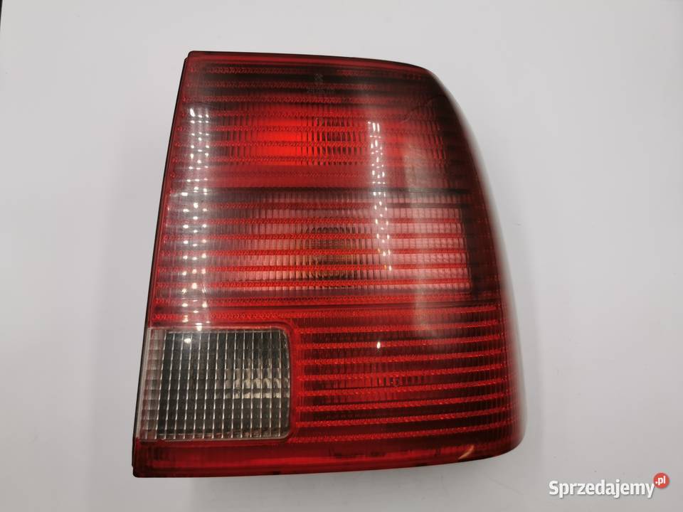 Lampa Prawy Tył Tylna Prawa VW Passat B5 Sedan Wyszków sprzedam