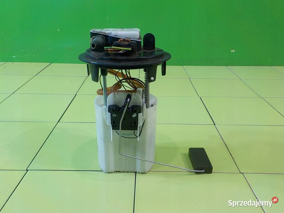 PEUGEOT 3008 I LIFT 16r 16 B 5D pompa paliwa Suków