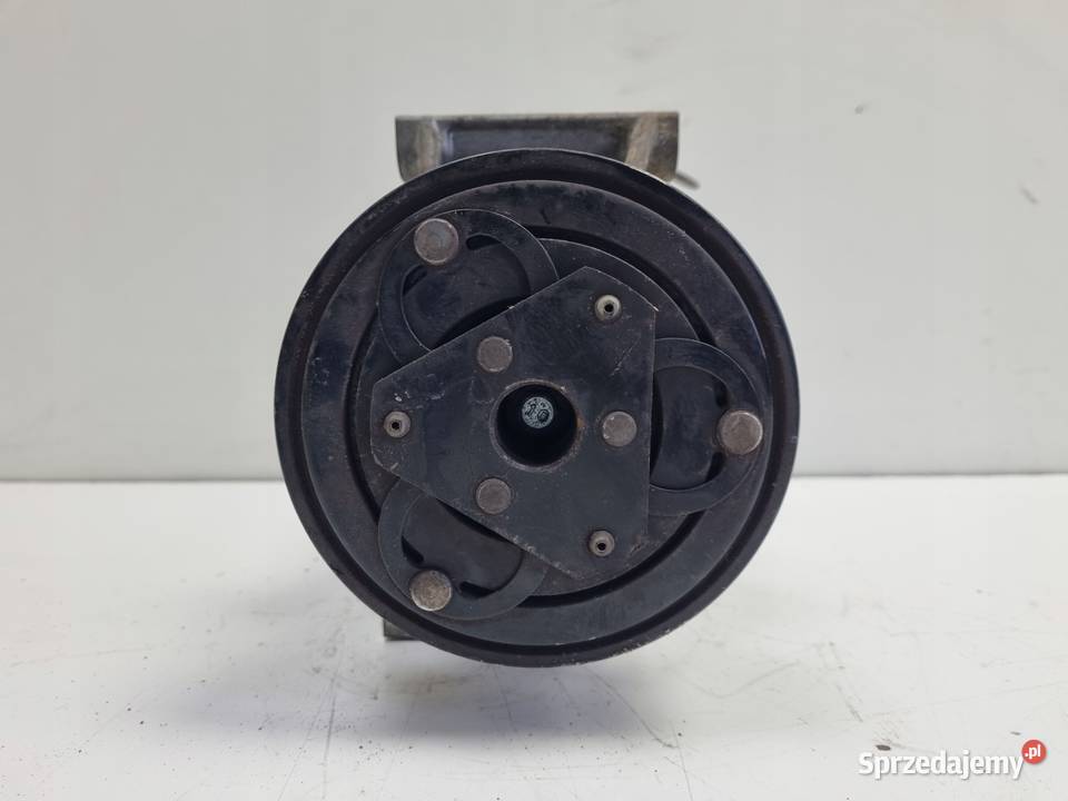 SPRĘŻARKA KLIMATYZACJI Dacia Lodgy 12 TCe pompa Części samochodowe