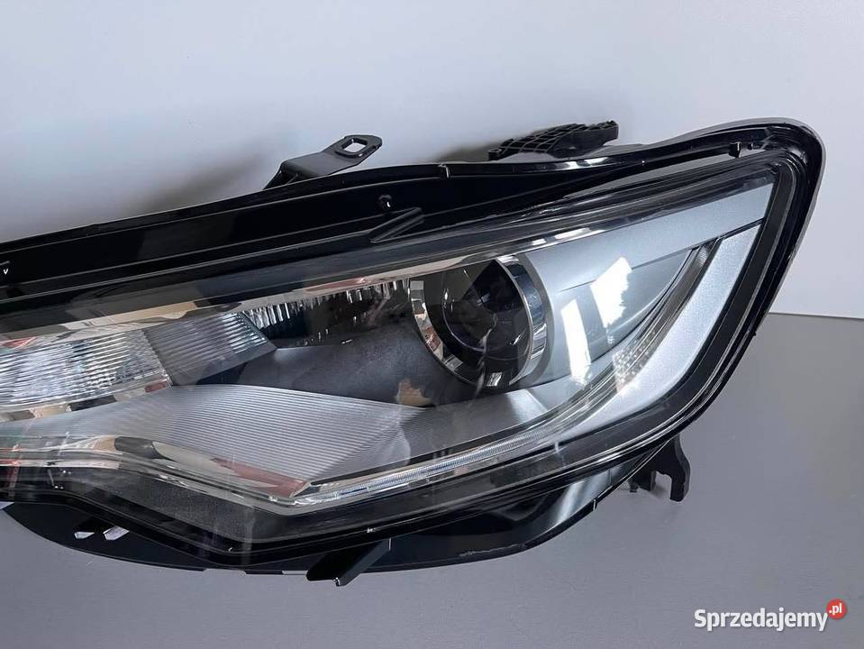 AUDI A6 C7 BIXENON NIESKRĘTNY LEWA LAMPA PRZÓD osobowe Ostroróg