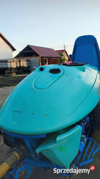 Opryskiwacz sadowniczy Berthoud fructair 1500l mazowieckie Lipsko