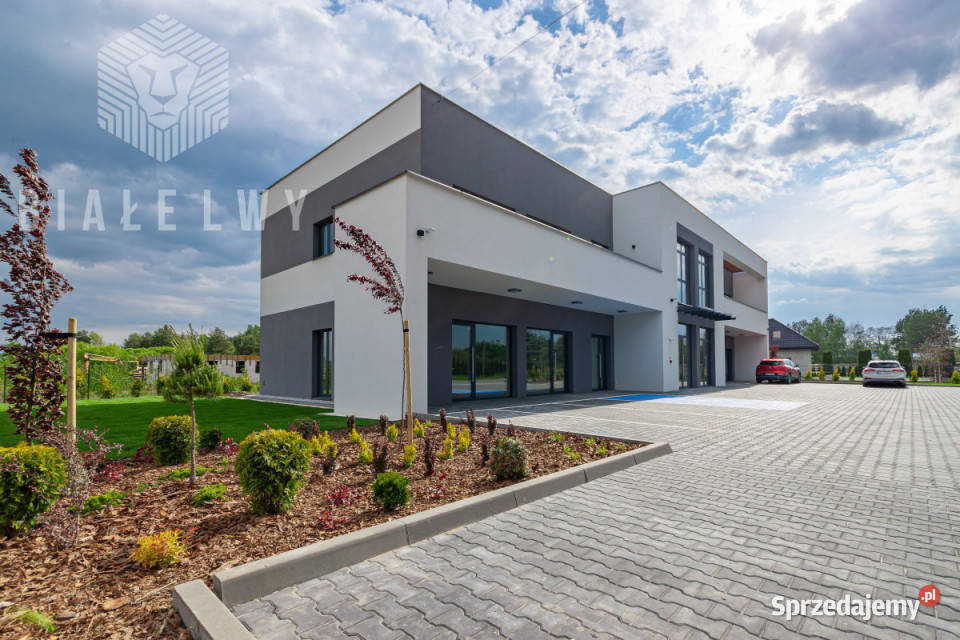 Lokal Prażmów Piotra Czołchańskiego 791m2