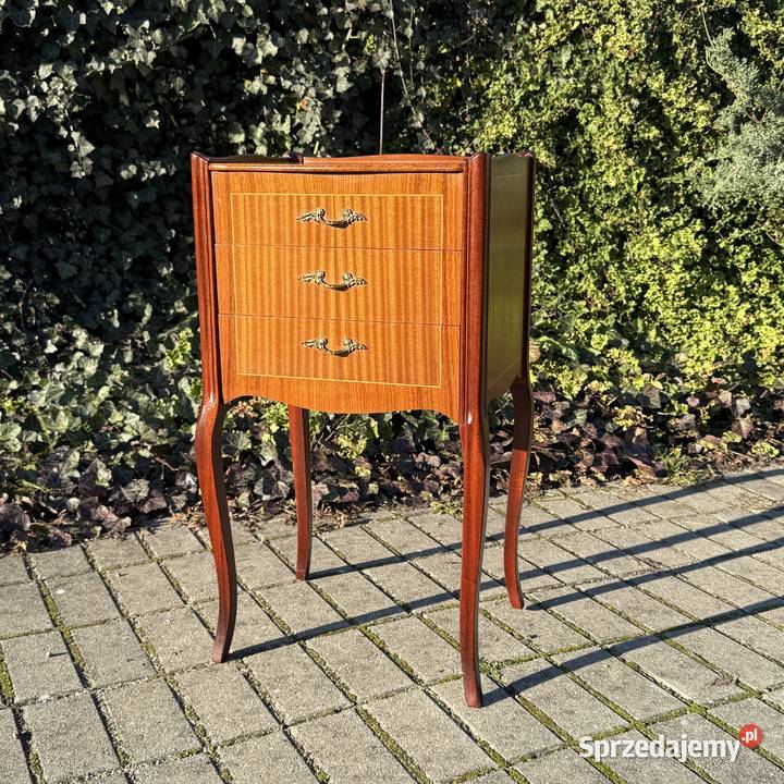 ARTexpert Pałacowa komoda Ludwik safka nocna Dobrzany