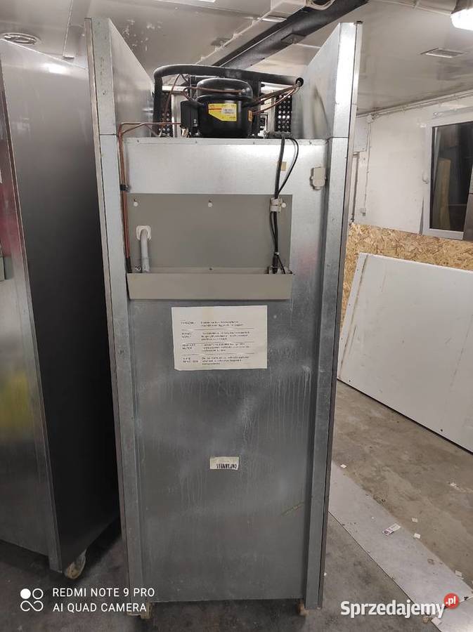 Szafa chłodnicza marki Gram lodówka 88cm Kamionka Mała