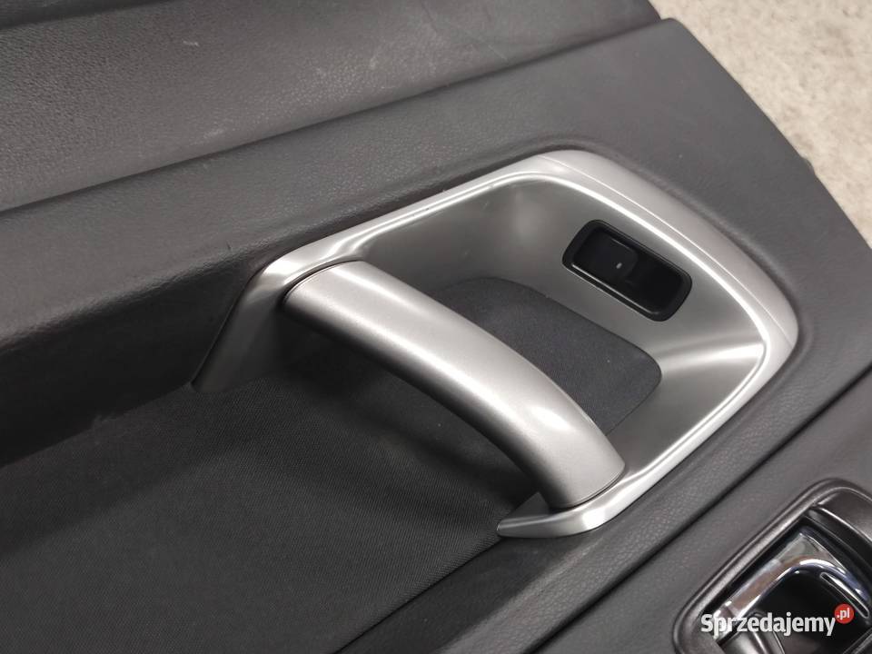 Subaru legacy IV BL BP Boczek drzwi tył tylnych osobowe Klamki wewnętrzne śląskie Skoczów