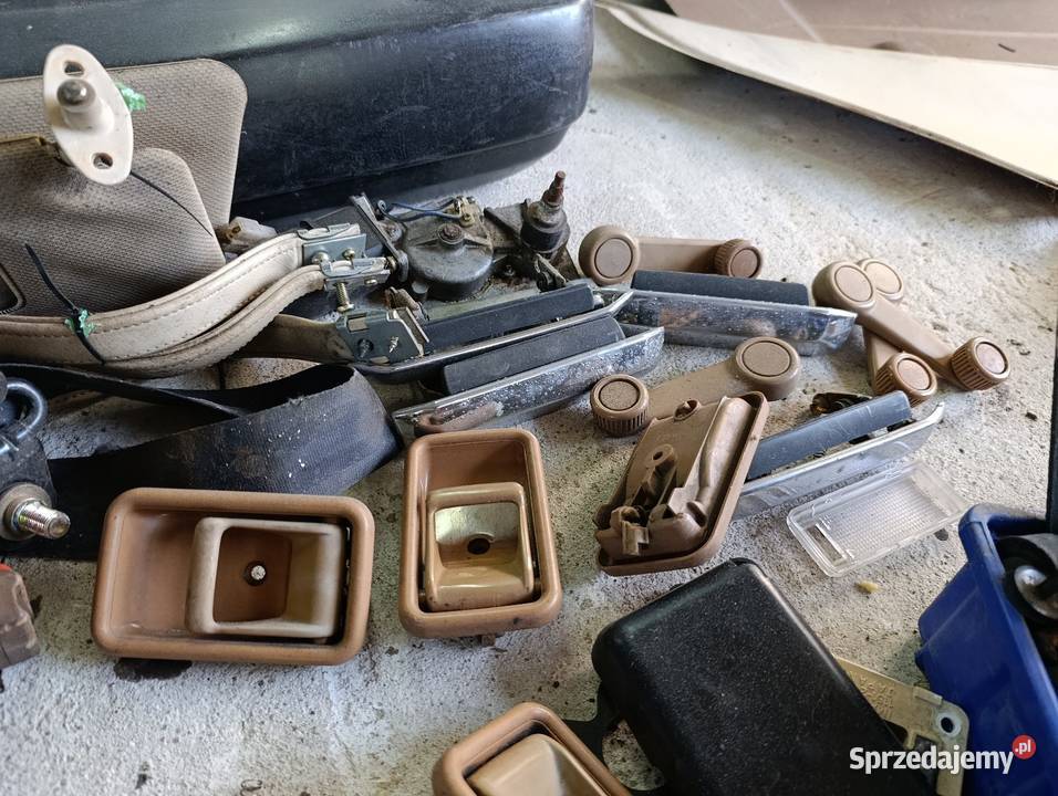 Części Mazda 323 BD 83 Motoryzacja Łuków