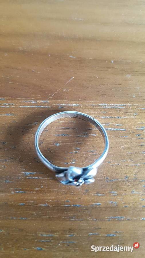 Srebrny pierścionek kwiat próba 925 Pierścionki Nowy Sącz