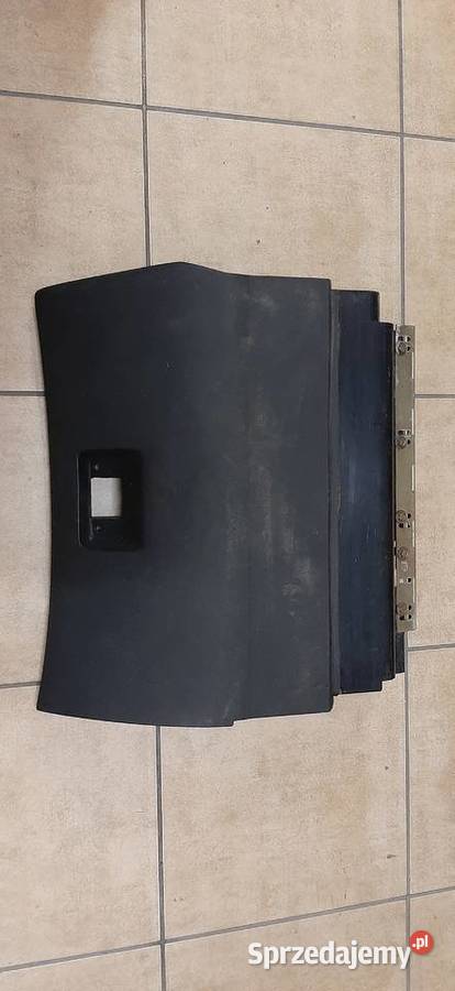 półka na rękawiczki bmw e23 czarna i brązowa osobowe mazowieckie Mińsk Mazowiecki