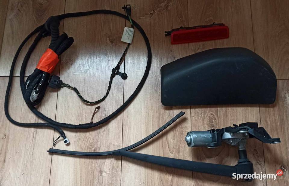 Wyposażenie klapy tył VW CADDY MAXI III Sieradz