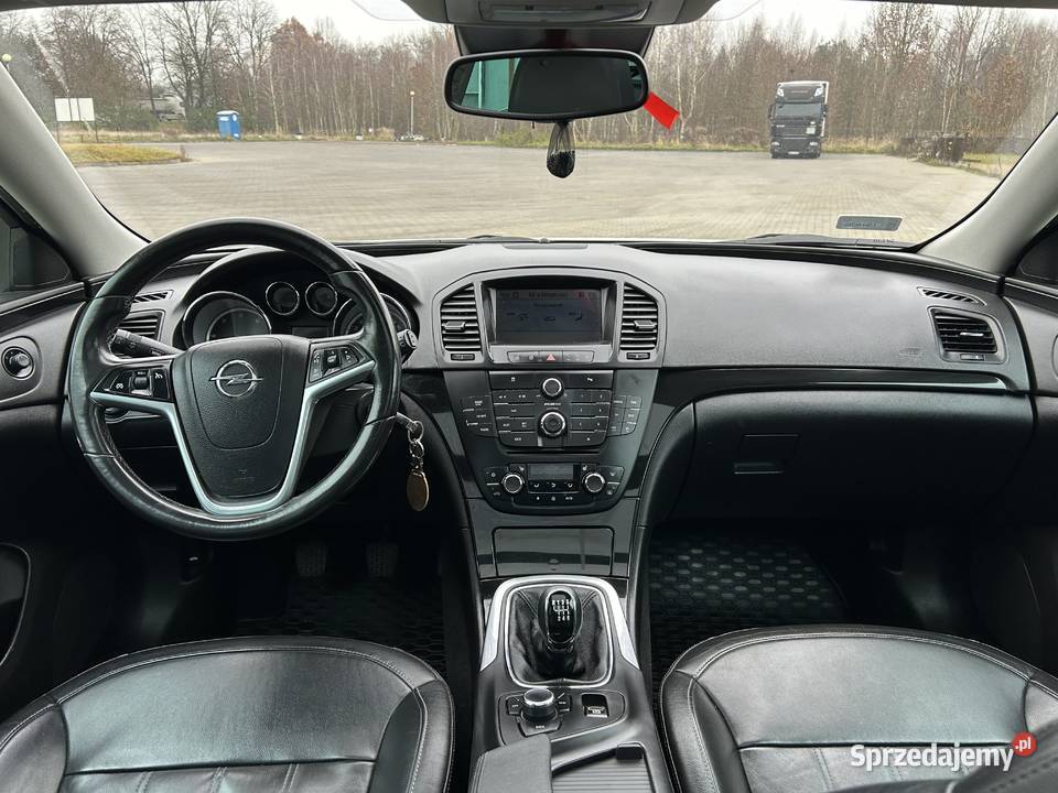 Opel Insignia 20CDTICOSMO Rok produkcji 2010