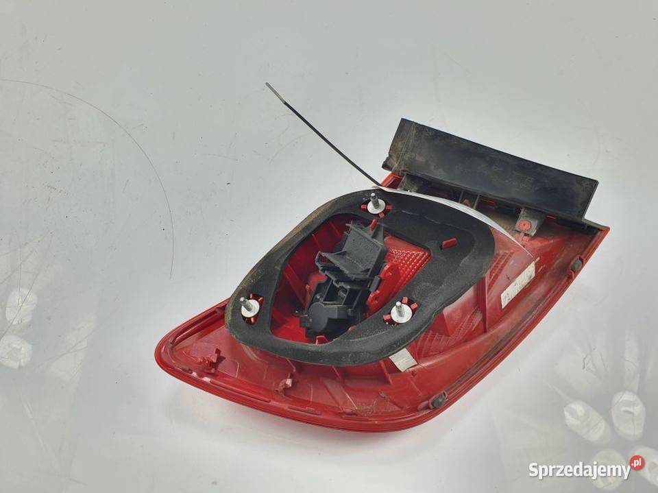 LAMPA PRAWA TYŁ SEAT IBIZA IV SportTourer Lipno