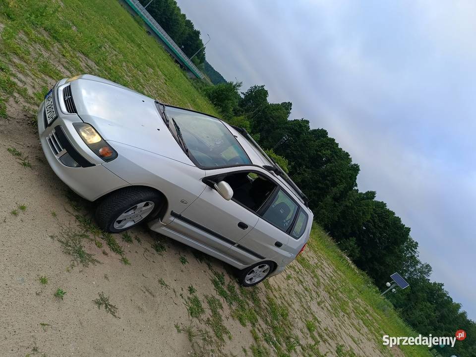 Mitsubishi space star 16 Lubowidz