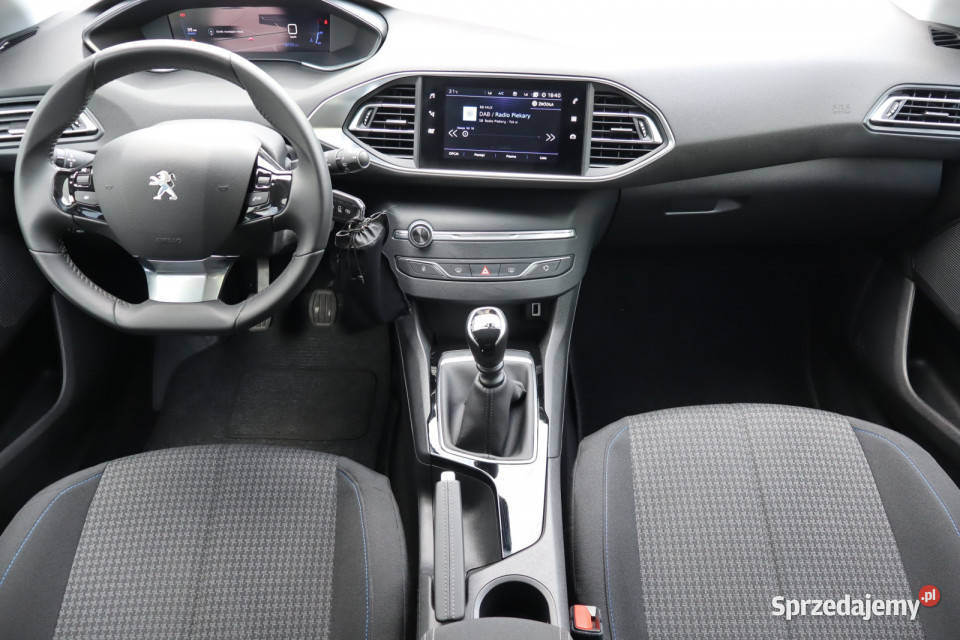 Peugeot 308 12 PureTech Zabrze