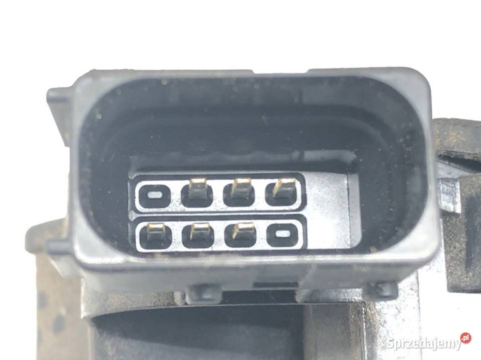 ZAMEK DRZWI PRAWY PRZÓD OPEL CORSA D Hatchback