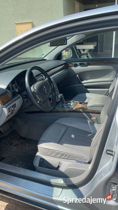 Na sprzedaż VW Phaeton w zadbanym stanie automatyczna Stobierna