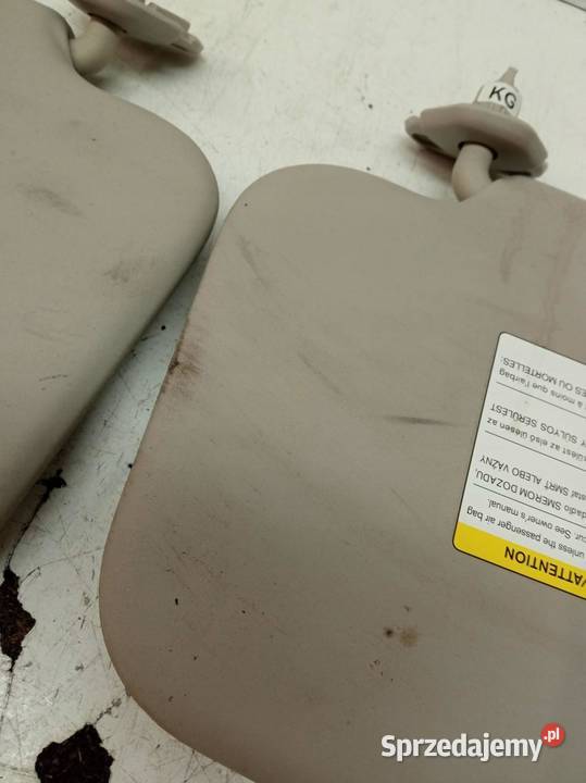 DASZKI PRZECIWSŁONECZNE LEWY PRAWY OSŁONA