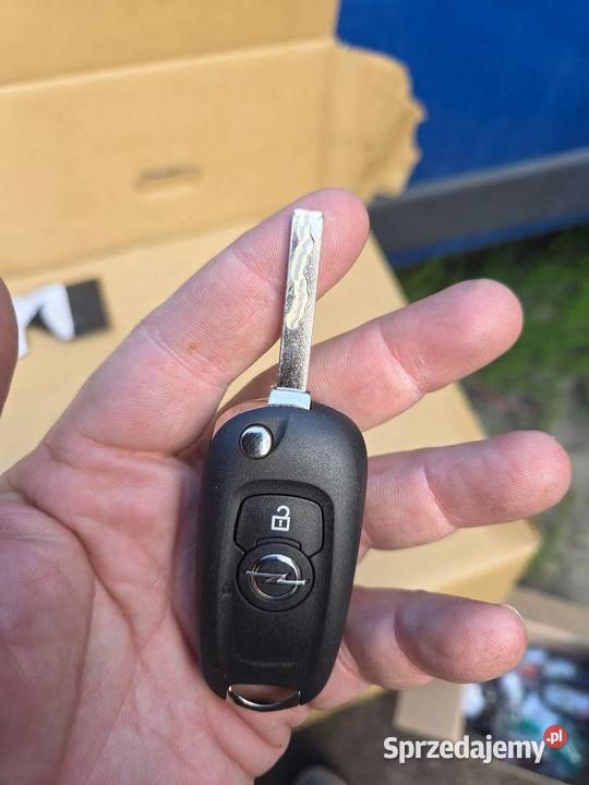 Kluczyk pilot Opel Astra K 13588683 Zamki, wkładki i kluczyki
