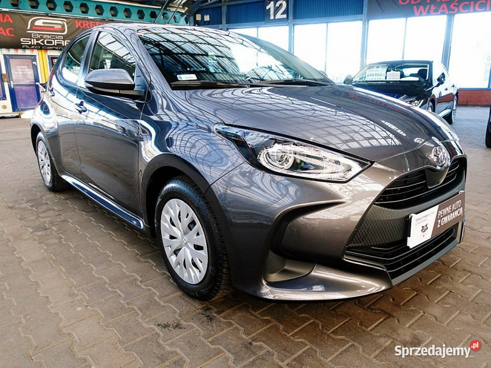 Toyota Yaris NaviTEMPOMAT AKTYWNYParktronic GWAR Mysłowice
