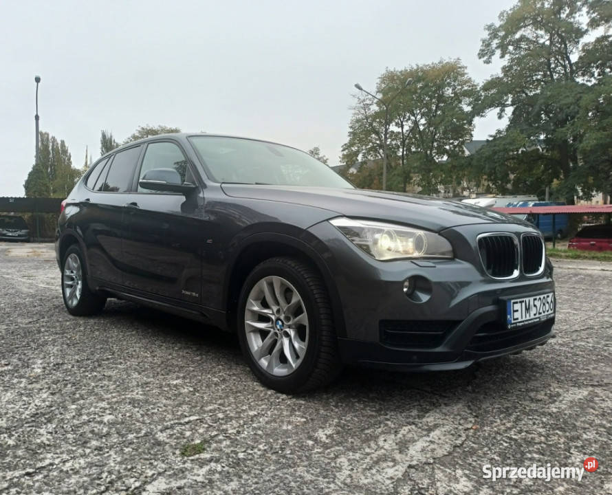 BMW X1 X Drive M pakiet Automat Panorama zadbany wielofunkcyjna kierownica X1 Tomaszów Mazowiecki sprzedam