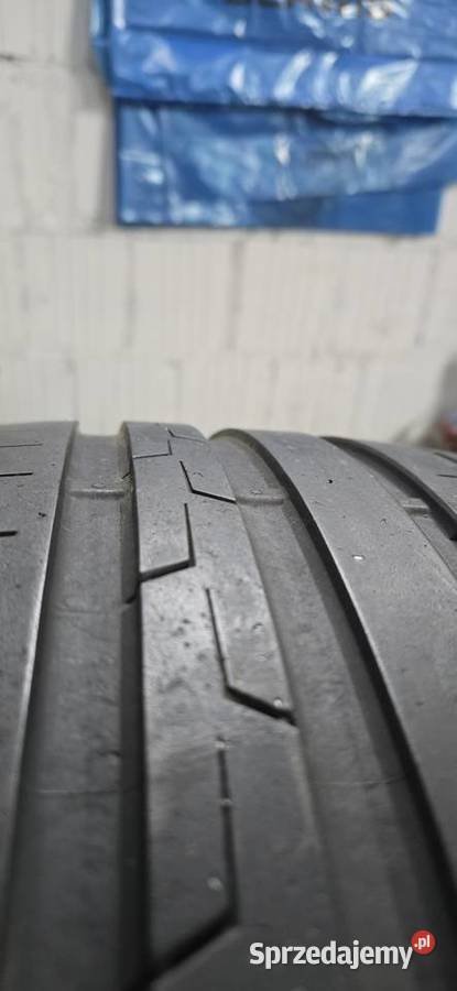 1x Opona letnia Continental 245 35 R19 2023r