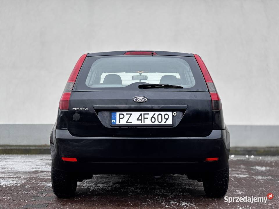 zadbany klimatyzacja nowe opony opłaty do końca Kamionki