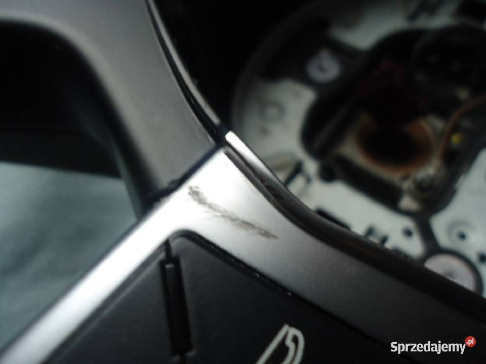 KIEROWNICA SKÓRA MERCEDESBENZ C klasa W204 Wyposażenie wnętrza