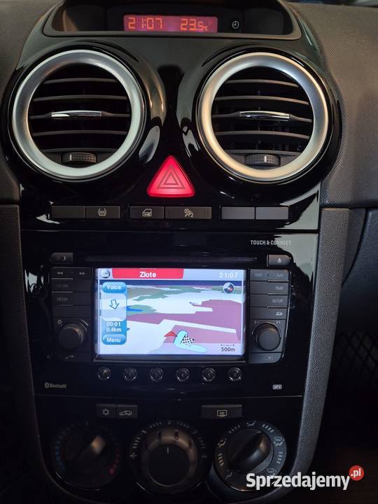 Opel Corsa D 12 benzyna 86 2014r Corsa śląskie Czeladź