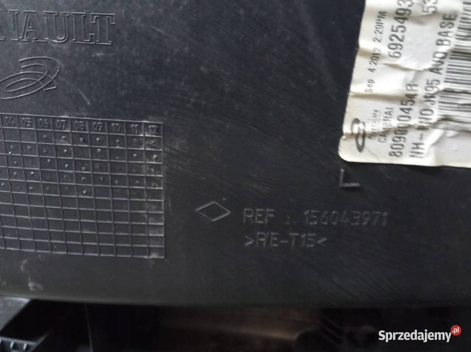 TAPICERKA BOCZEK PRAWY LEWY PRZÓD KPL Renault