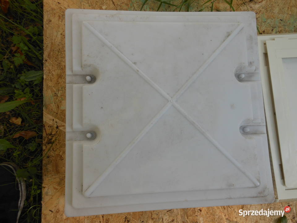 Okno dachowe szyberdach 40x40 przyczepa Toruń