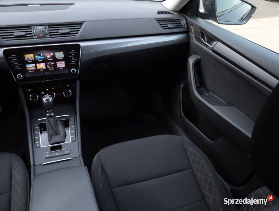 Skoda Superb 15 TSI radio Lublin