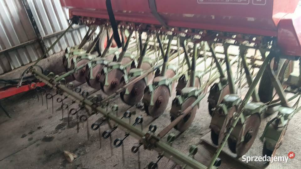 Siewnik zbożowy talerzowy Radomyśl Wielki