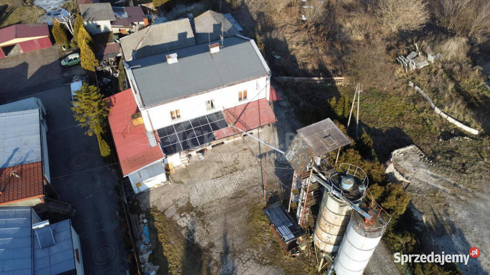 Budynek handlowousługowomieszkalny w Stopnicy Stopnica