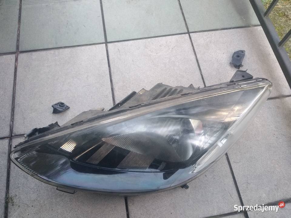 Mazda 2 0714 lampa reflektor lewa przednia przód Ślesin
