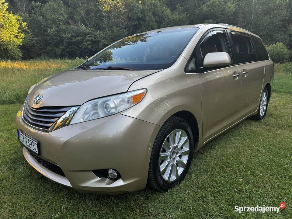 Toyota Sienna 2012 35 V6 XLE AWD Zarejestrowana sprowadzony Milówka