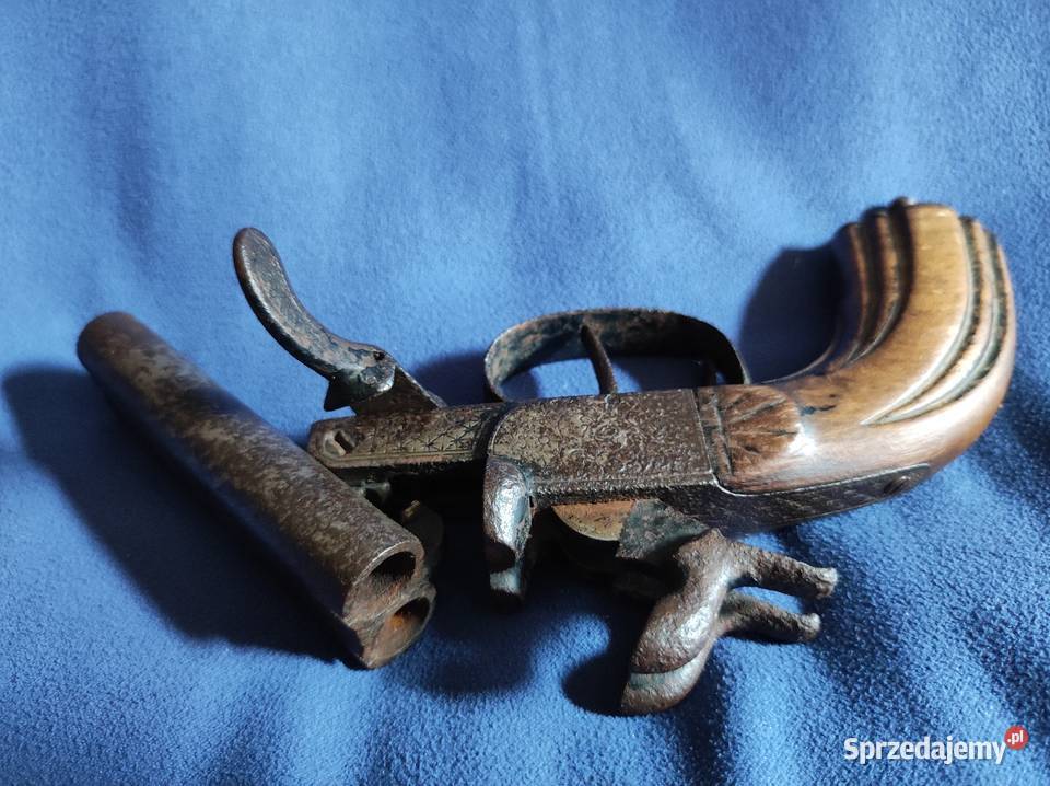 Pistolet dwulufowy zdobny zabytek XVIIIXIX Wrocław