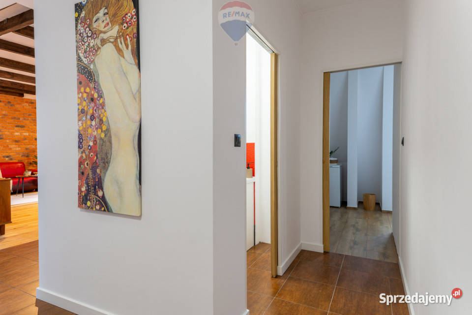 Przestronne mieszkanie w kamienicy na Targówku 12235zł/m2 Warszawa