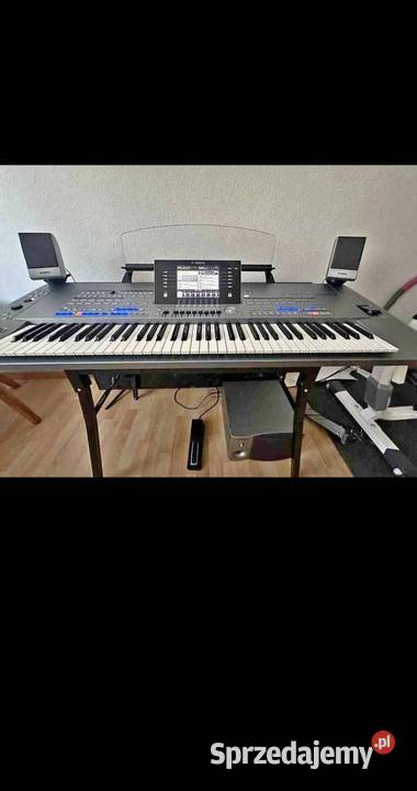 Yamaha Tyros 5 Łuków