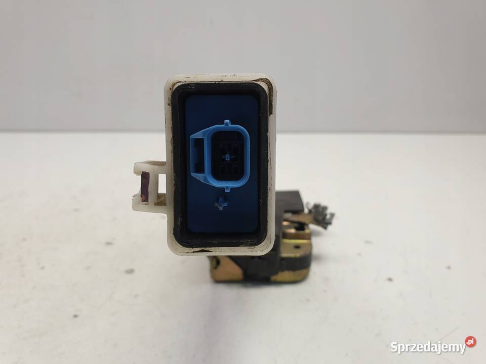 Mitsubishi Space Star ZAMEK PRZEDNICH DRZWI lewy Rudka