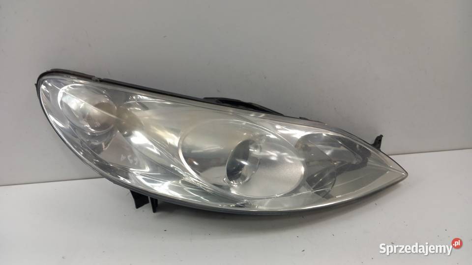 PEUGEOT 407 LAMPA PRZÓD PRAWA SOCZEWKA Zbierkowo