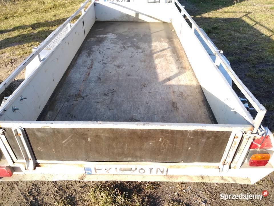 PRZYCZEPKA OSOBOWA 2000 DMC Szprotawa