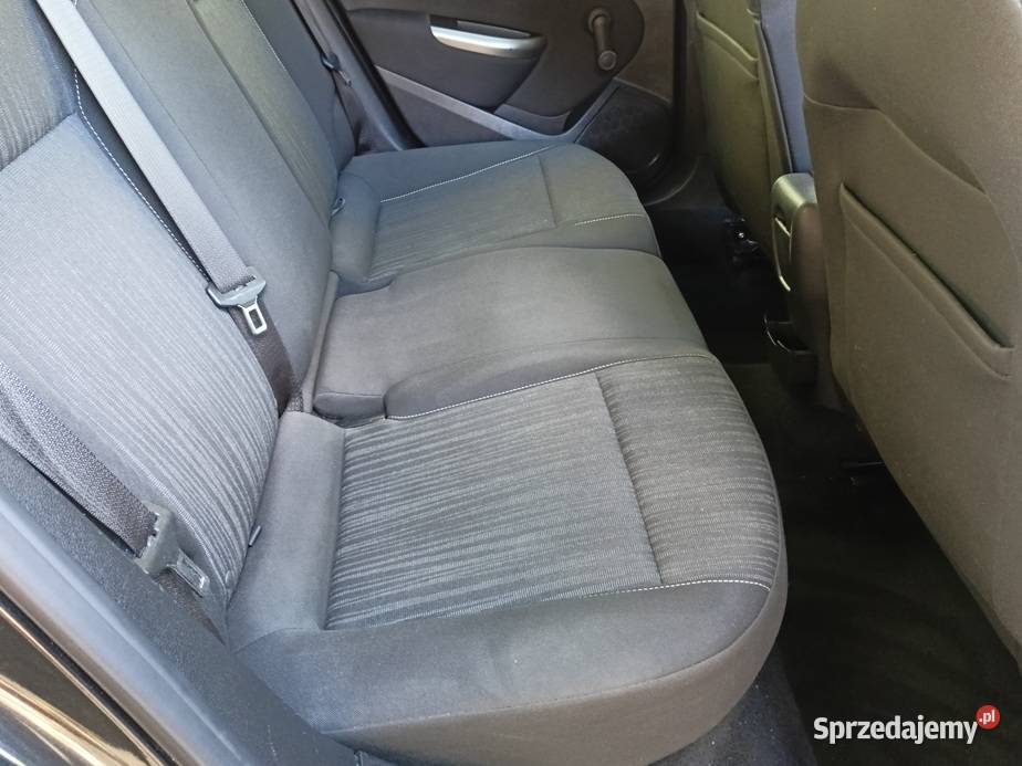 14 120 Świeżo Sprowadzona Zarejestrowana 201000km Wschowa