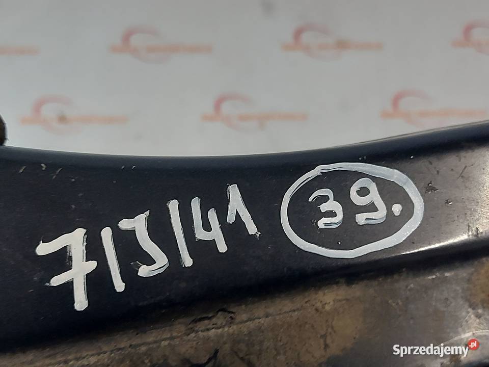 OUTLANDER II 08r belka górna pasa przód Kielce