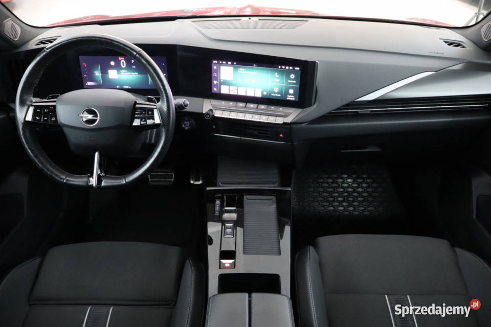 Opel Astra 12 Turbo czerwony śląskie