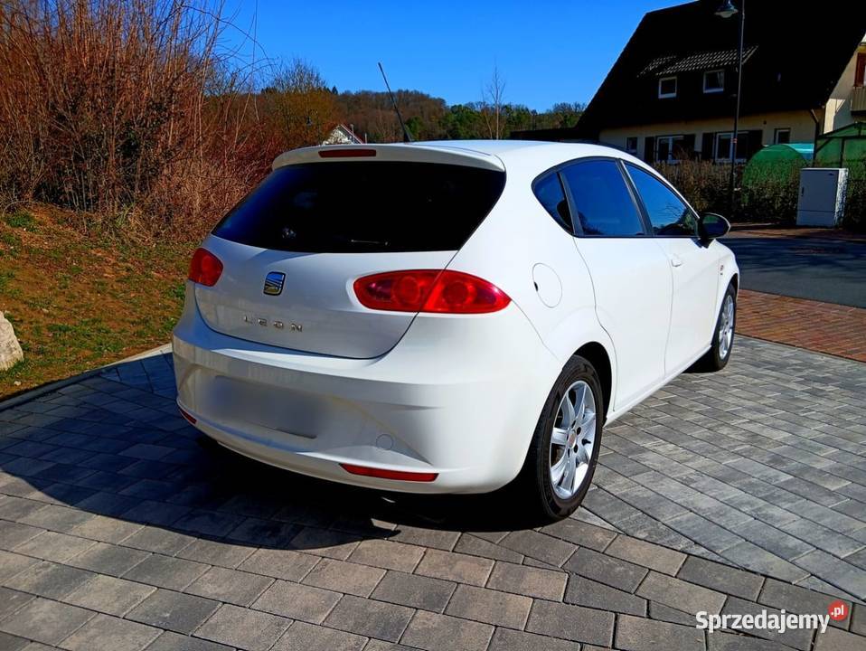 SEAT LEON 6Biegów Tempomat PodgrzewaneFotele immobilizer Katowice